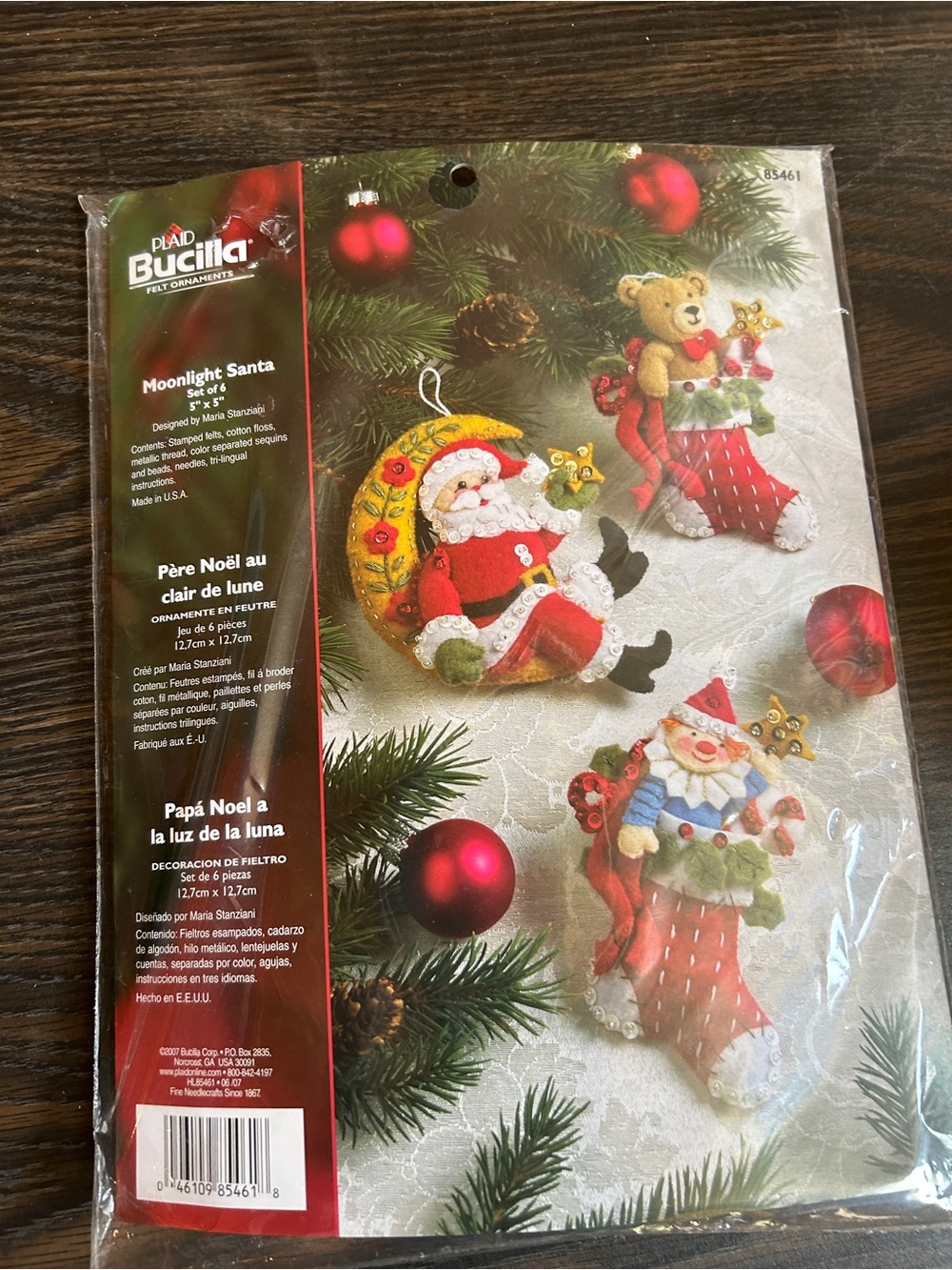 Bucilla Red, White, Green Moonlight Santa Felt Ornament Set #85461